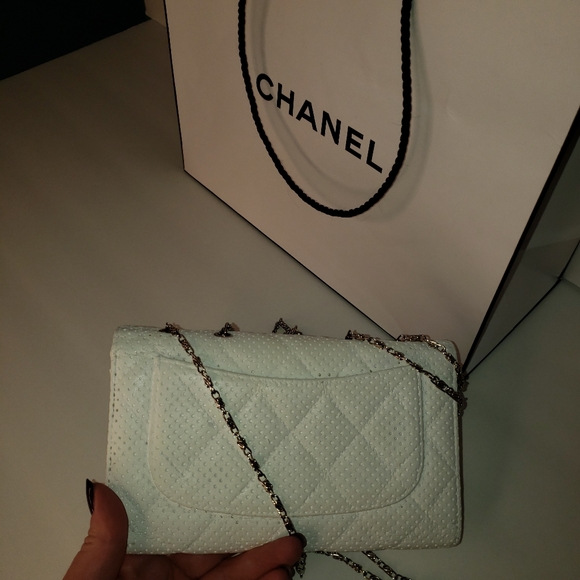 Chanel WOC bag - Picture 3 of 8